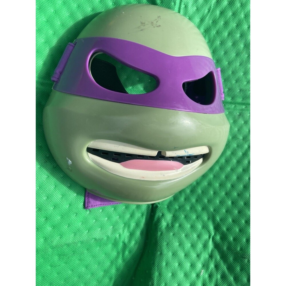 Teenage Mutant Ninja Turtles 2013 Playmates Mask 8x8" Viacom Purple - Picture 2 of 5